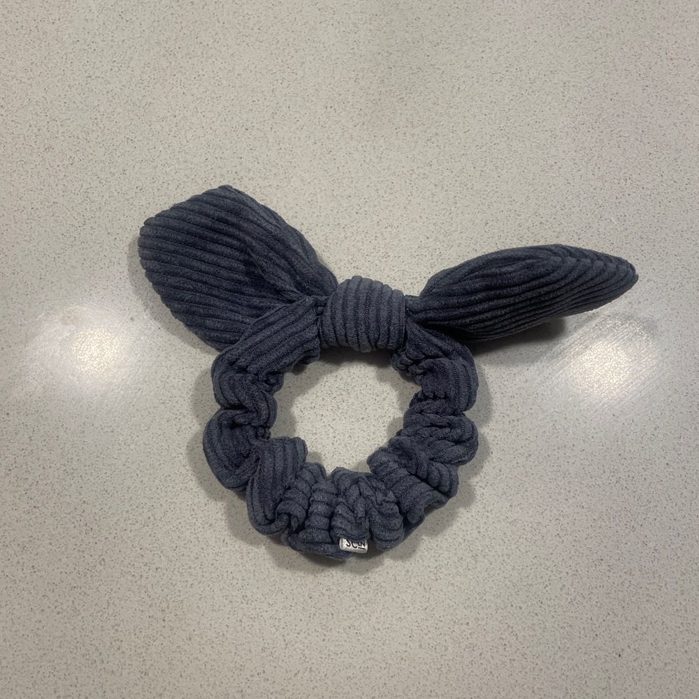 Stoney Clover Lane scrunchie